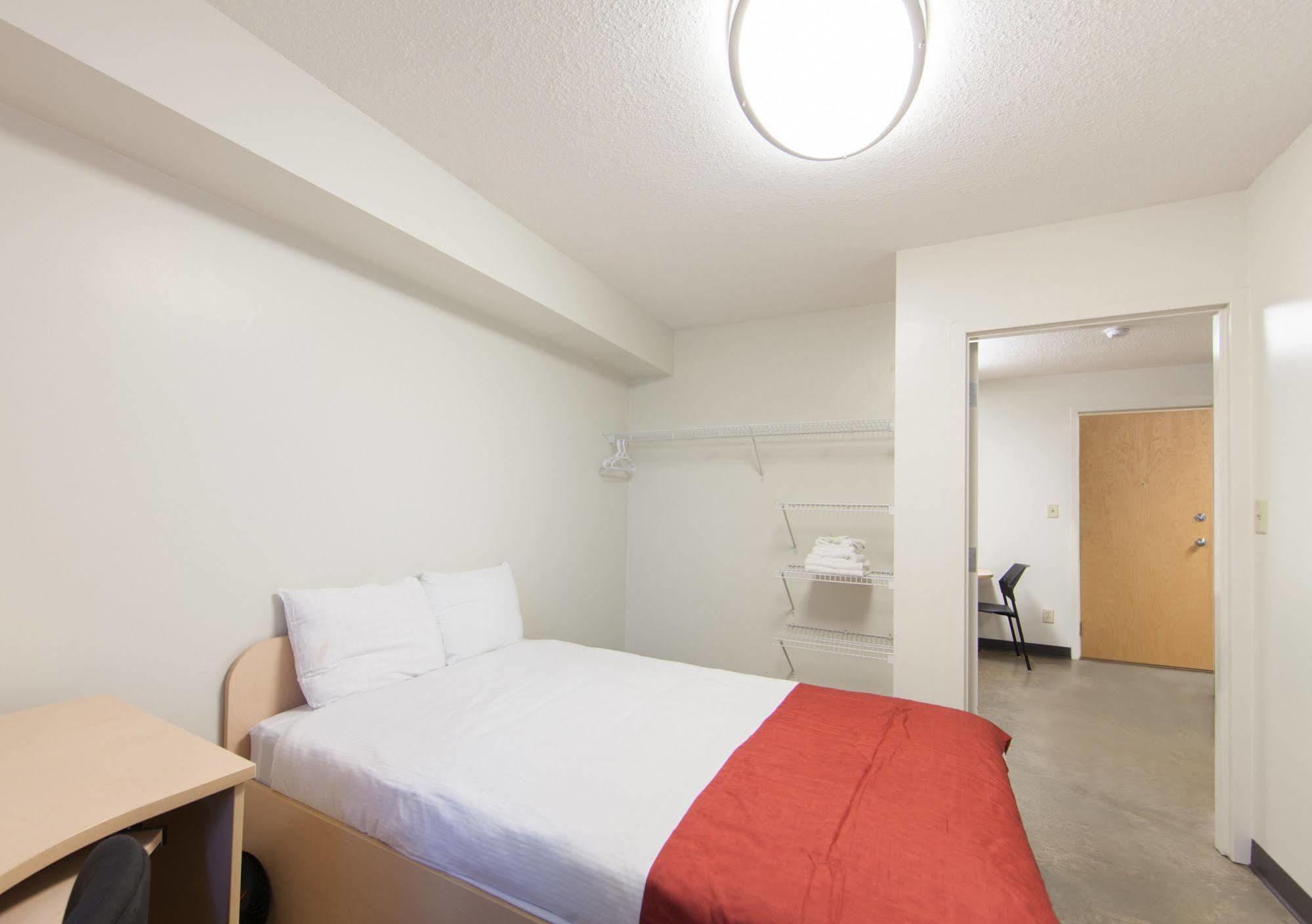 Macewan University Residence Edmonton Ngoại thất bức ảnh